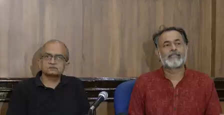 The government is taking oppressive steps to crush Ladakh’s peaceful movement: Yogendra Yadav