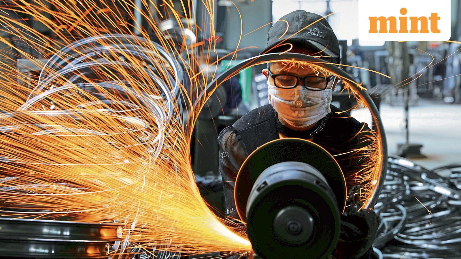 India’s manufacturing growth cools down in September as costs increase, adds US rates tension