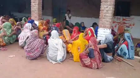 Two people died due to lightning in Kannaauj, rain affected life