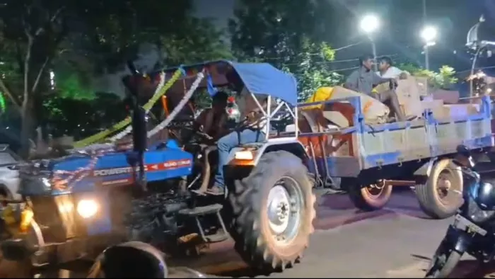 Odisha News: Police have brought illegal cracker industry to Rourkela, police have taken millions of fireworks in trolley – Raourkela police have seized illegal fire worker operation on lakhs worth fireworks