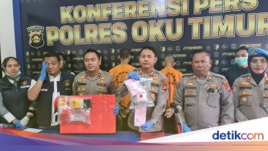 Save 1 kg of methamphetamine, 2 residents of the road Kanan Lampung was arrested by police