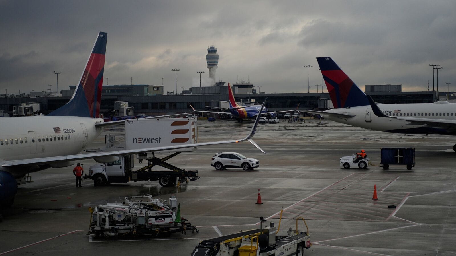 Two Delta jets, full of passengers, clash at Laguardia Airport in New York; one injured