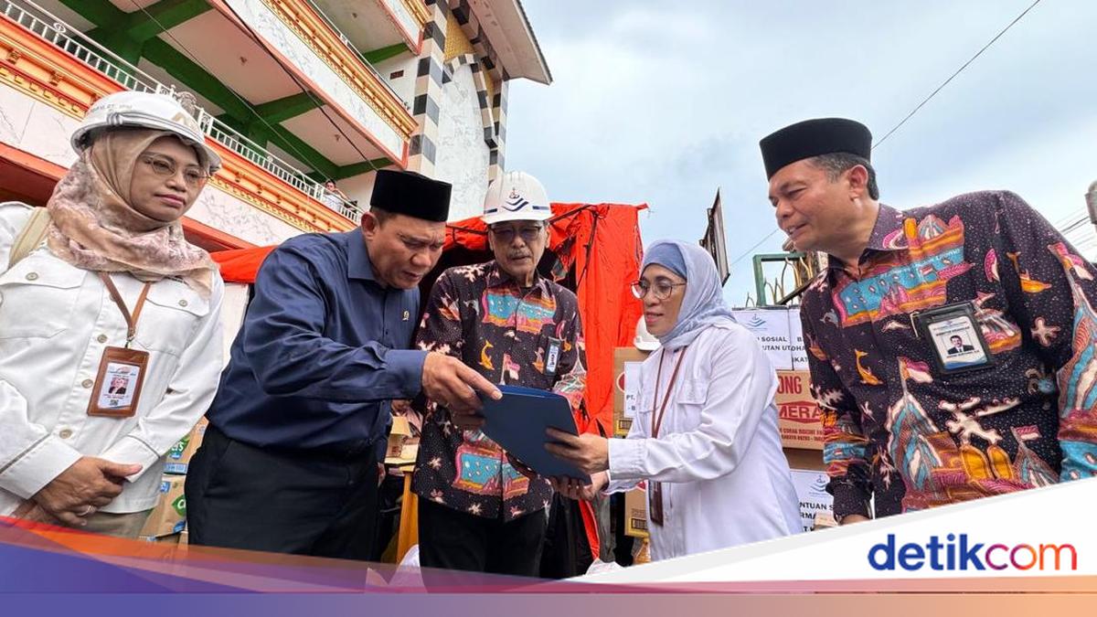 Gerindra -Legislature provides assistance to the victims of the collapse of the boarding school in Sidoarjo