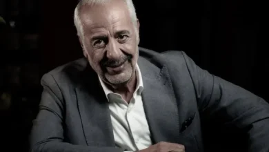 أيمن زيدان ينشر صوره مع والدته.. وهكذا عبّر لها عن حبه