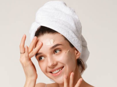 Make onion the secret of your glowing skin!