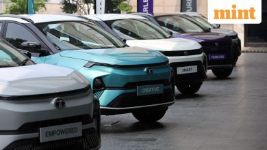 Tata Nexon gets the pre-diwali price cut by up to £ 1.55 Lakh after the GST rate has been reduced. Old and new price lists compare