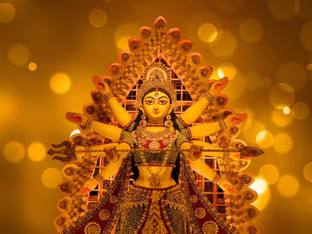 Neither Kanya Pujan, nor Durga Pandal of Dussehra Fair, how do you celebrate Navratri in Kerala? Know