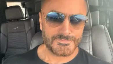 بعد غنائه لعبد الوهاب.. تامر حسني يكرر التجربة ويغني لهذا النجم ويعلق: حبيت الفن بسببه