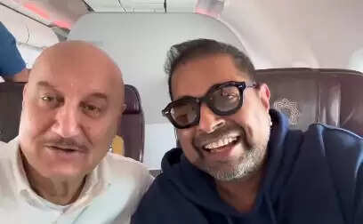 Anupam Kher praised Shankar Mahadevan, said your voice is unique power