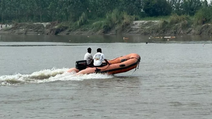 During the immersion of Durga, Uncle -Nek plunged into Yamuna, created a stir -NCR -tragedy in the uncle of Faridabad and cousin drowned during Durga Idol immersion