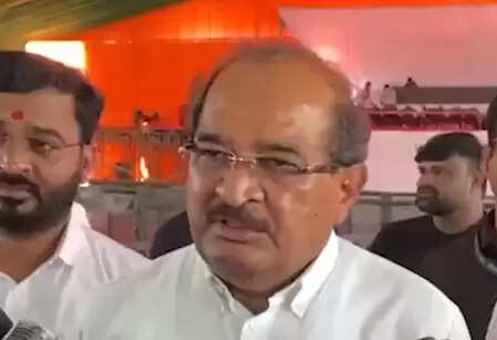 Maratha will get reservation without tearing OBC rights: Minister Radhakrishna Vikhe Patil
