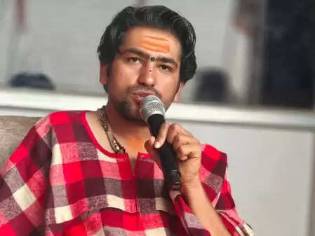 To say ‘I love Muhammad’ is not bad, but ‘I love Mahadev’, must also be acceptable: Dhirendra Krishna Shastri