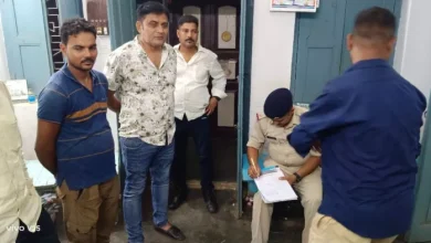 JAMUI NEWS: Family -Roar Due to the death of a woman, sabotage in the clinic, doctors Abscond – Jamui News Young Womans Death Sparks Oortage and Vandalism