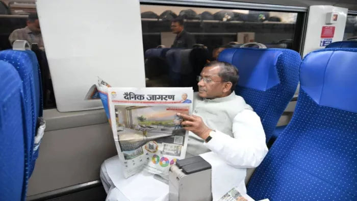 Governor Laxman Acharya shared Dainik Jagran in this India and shared Northeast Development -Assam -Governor reads Dainik Jagran on Bharat Express Varanasi News