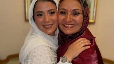 هبة قطب تخرج عن صمتها بعد جدل حفل زفاف ابنتها وترد على الانتقادات