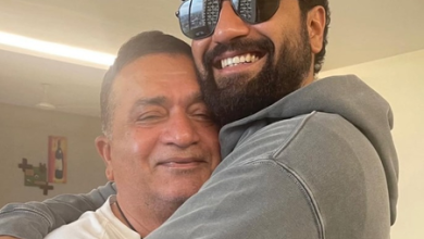 Vicky Kaushal’s father wrote an emotional post in praise for cleaning the worker