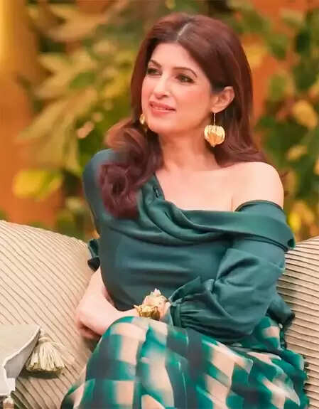 Someone else calls my voice in ‘Mela’: Twinkle Khanna