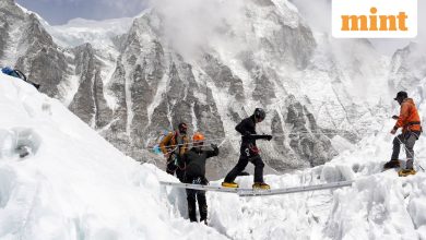 Mount Everest Blizzard falls in Tibet almost 1,000 tractors; Rescue operations reinforced amid severe snowfall