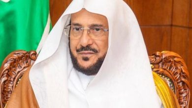 تخصيص خطبة الجمعة للحديث عن خطر الجشع ورفع الإيجارات. للاطلاع على