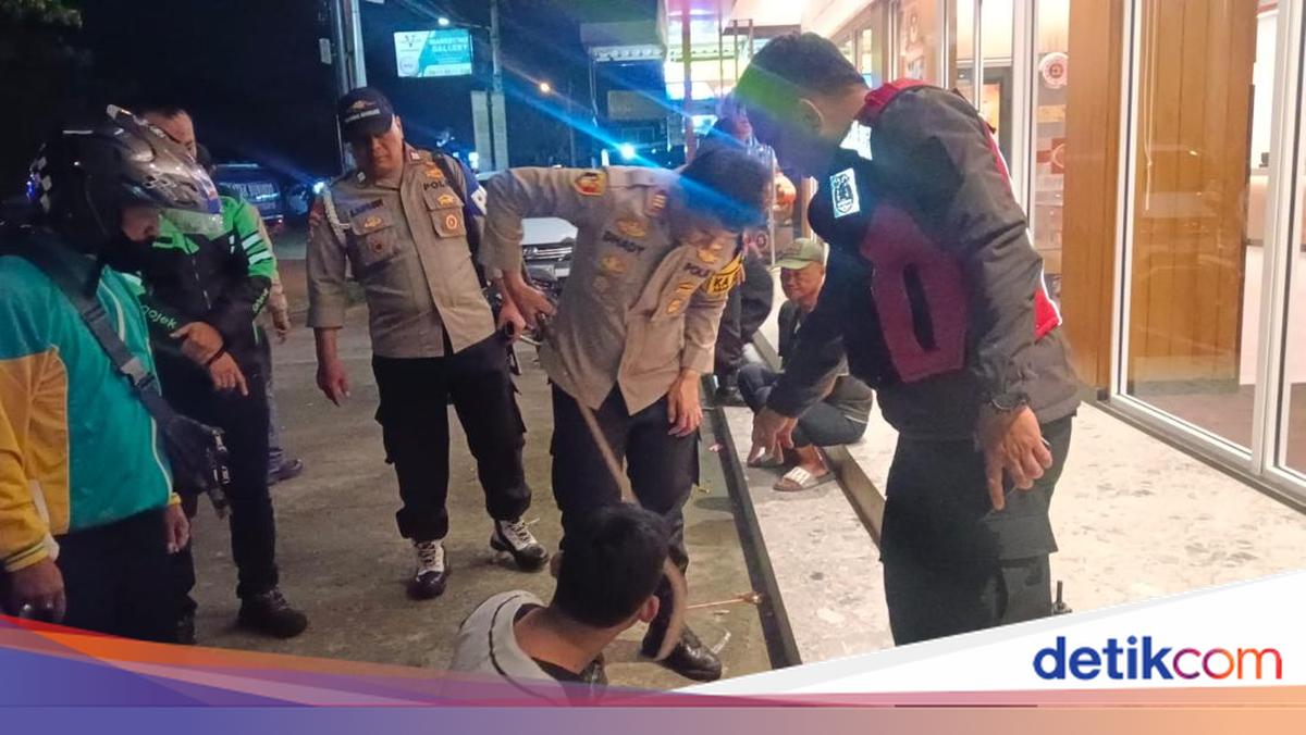 Police arrest 21 teens want a wild race in South Tangerang