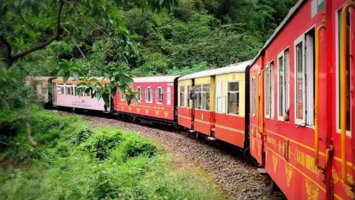 Shimla Tour for relief from pollution, 60 increased train discussion on Heritage Track, why the first choice of tourists? – Shimla Tourism -Train bookings rise 60 percent as tourists stream to enjoy please