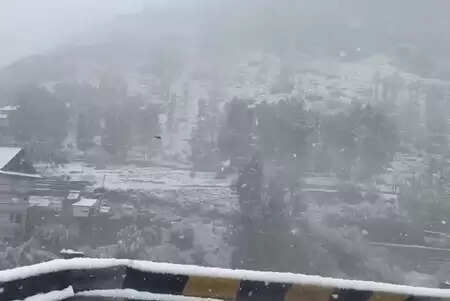 Himachal Pradesh: Lahaul Valley wrapped in white sheets with the first snowfall of the season, Mercury reaches below zero