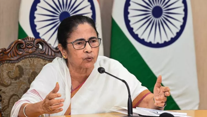 Mamta Sarkar will give compensation of five lakhs to the family of heavy rain and flooding in Bengal – Bengal flood relief Mamata Bnerjee announces compensation for families of the victims