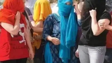 The prostitution raket struggled in Ghaziabad, the Kingpin used to imply women like this; Once police arrive at the hotel chaos – NCR Ghaziabad Deh Vyapar Police Bust Sex Racket at Shalimar Garden Hotel 8 arrested