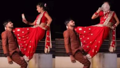 Before Carwa Chauth, if you see these viral videos, flying away the senses of people, you will also say, “It’s not Mahishasura, man ….”