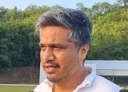 Maharashtra: Rohit Pawar accused the government of ignoring farmers and conspiring
