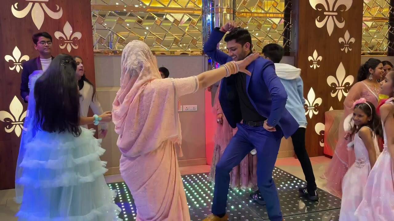 Viral Video: On ‘Gajban Pani’, the sister -In -law shook the internet and saw the binding with the brother -in -law, people said, ‘Set fire ….’