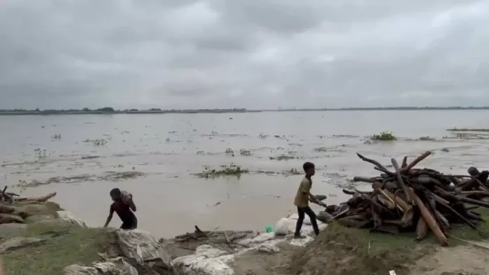 Kosi -River above the danger mark in Khagaria, Alert Control Department -Khagaria News Kosi -River issued dangerous flood warning