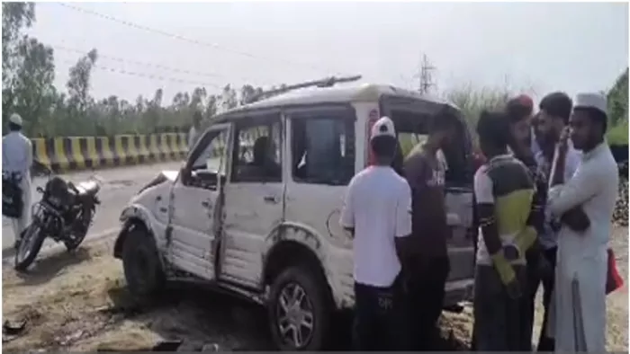One child dies, nine injured in the school vehicle overturned in Saharanpur; Schools on Madrasa Registration – SaharanPur School of accident one death nine injured illegal school operation
