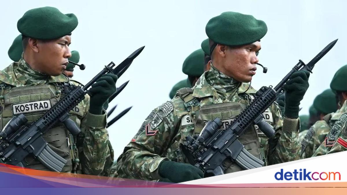 New TNI PDL -Uniforms are now light green, and replace Loreng Malvinas since 1982