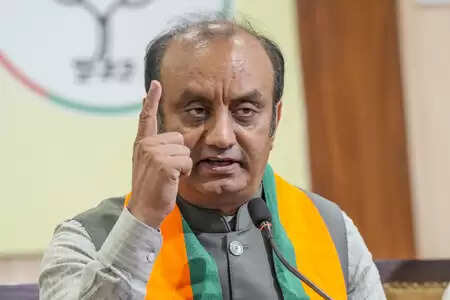 Every Indian is injured by misconduct with CJI: Sudhanshu Trivedi