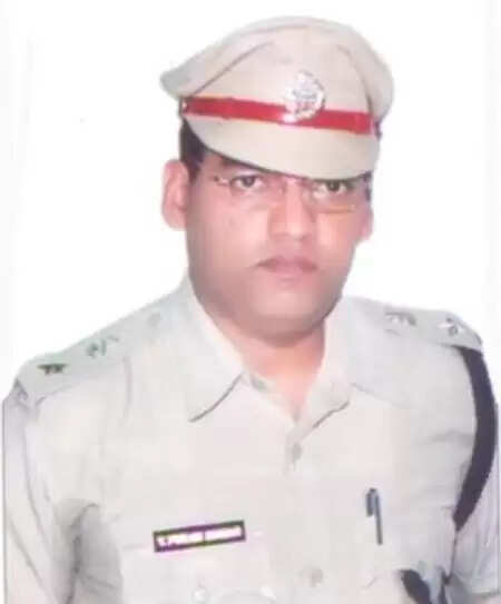 Adgp y Puran Kumar of Haryana committed suicide, shot dead