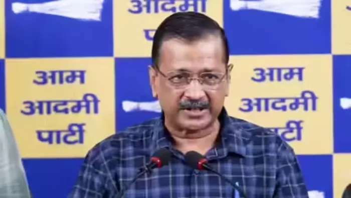Kejriwal wanted former CM Mayawati to become Bungalow, the neighbor of Tharoor -NCR Arind Kejriwal New Home Monkey Leader Backets Shashi Tharoors in New -Delhi City