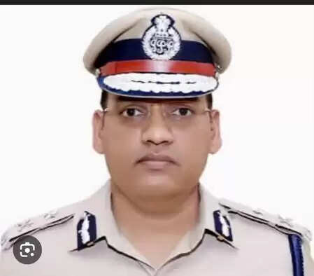 The police officer of the police in Haryana: ‘will’ and ‘last note’ recover (Lead-1)