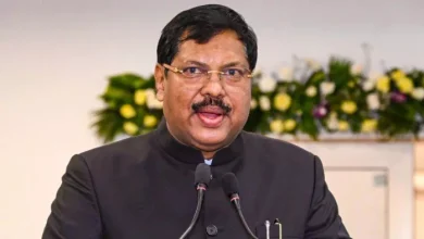 Mother angry with CJI Gavai for throwing shoe, sister said – the coming generation will not forgive us – CJI Gavai Shoe Attack family condemned attack on Indian Constitution Mother and sister statements