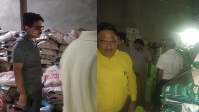 False fertilizer is made by mixing ocher in ammonium sulfate, when the warehouse was overtaken, the officers were surprised – false fertilizer racks sitting in Badaun Godown sealed crime news