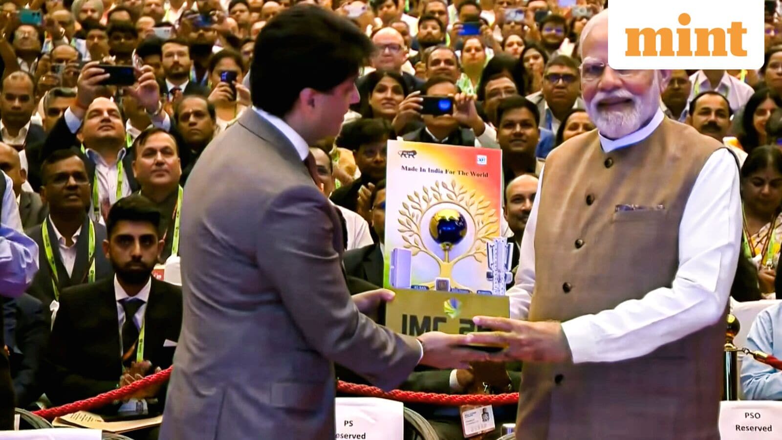 PM Modi introduces India Mobile Congress 2025 to 6G, Startups | Key points