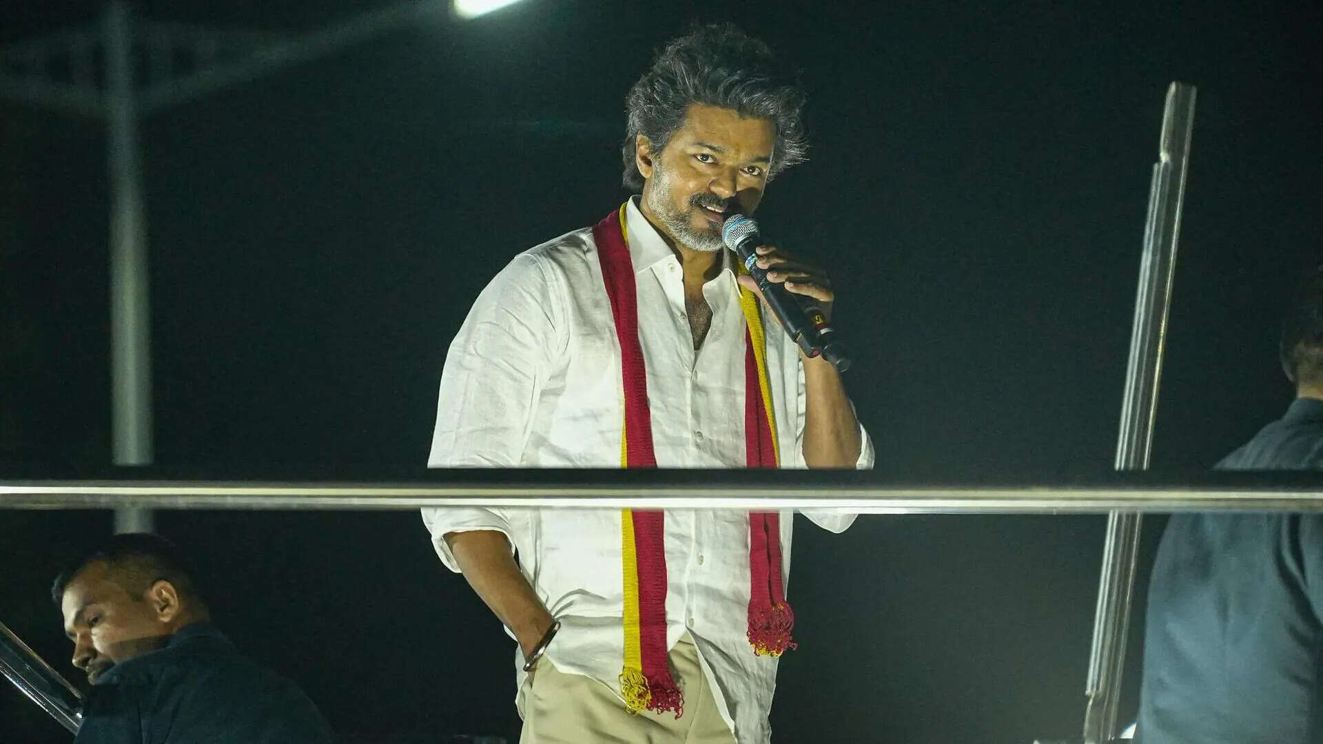 “There’s a bomb in Vijay’s house …” Threat to blow Thalapathy Vijay’s home panic, know what’s the whole thing