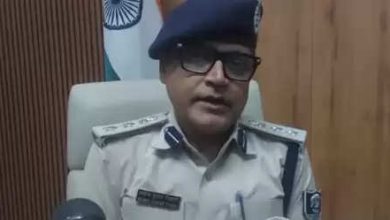 Bihar: STF attacks at the home of LJP ram Vilas leader Ayub Khan in Siwan, a large number of weapons repaired.