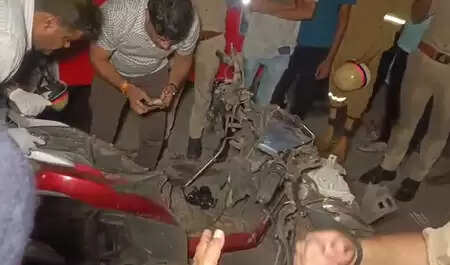 Blast in Kanpur, 10 to 12 people injured, police have investigated
