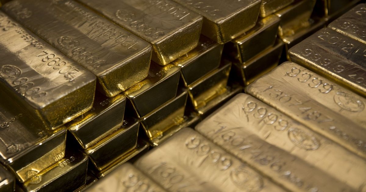 Gold surpasses itself in 3 years and achieves historical prices