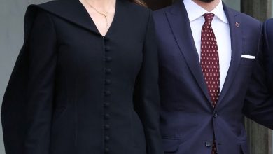 منافسة في الأناقة الفاخرة.. الأميرة رجوة في إطلالة بتوقيع سعودي و بريجيت ماكرون تعيد ارتداء…