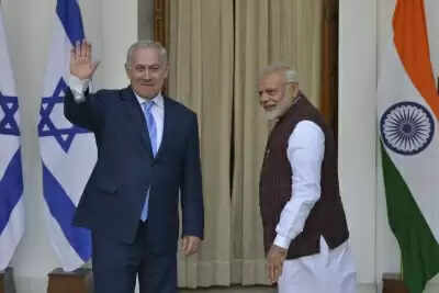 Israeli Premier Netanyahu resigns Premier Modi