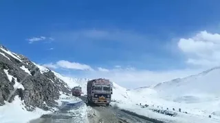 Himachal News: Manali -leh Road Open, 270 truck drivers evacuated today – Manali Leh Road reopen 270 truck drivers evacuated today