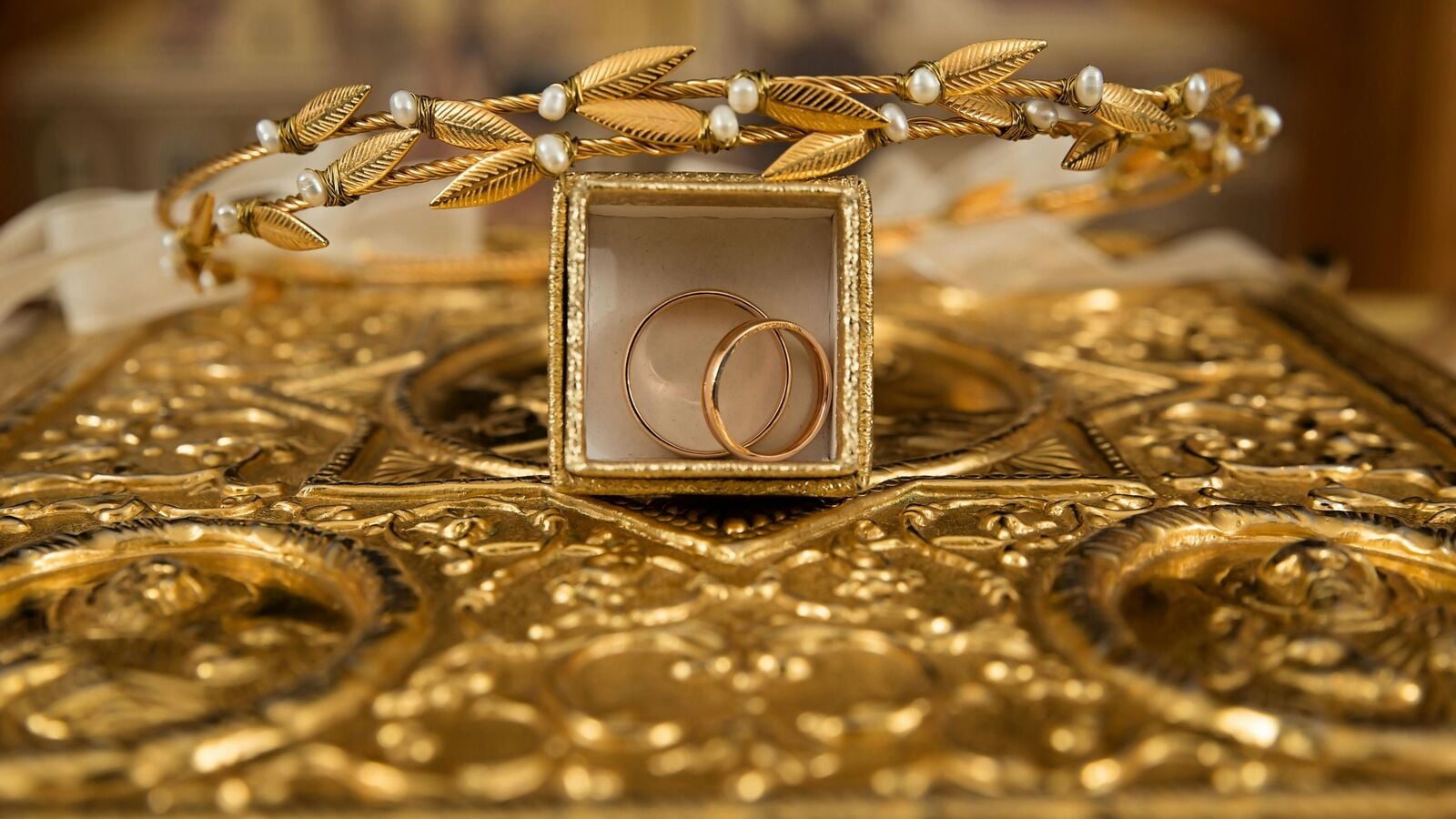 Gold Price – Rally to record highlights, Elevators – Muthoot Finance and Manipuram earn up to 52% YTD