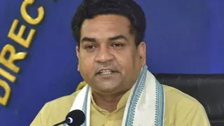 Delhi will become a pivot of eco -tourism, Minister Kapil Mishra said -the target will be reached in the next 2-3 years -Delhi Ecotourism Hub teiken in 23 years says minister says
